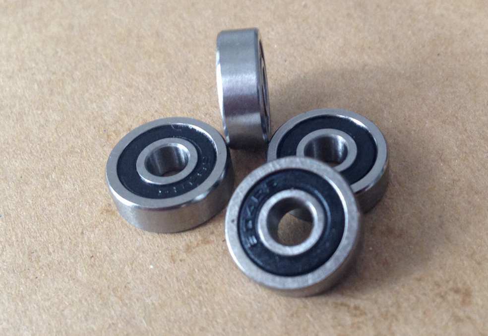 604 aircraft model bearing